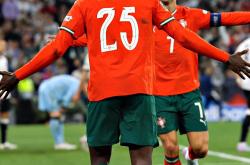 体育社区欧冠倒计时，波尔图冲刺阶段迎来里程碑，细节引发关注，气氛紧张，纪律约束更严格的简单介绍