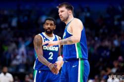 体育新闻包含Ming在独行侠比赛中大胜洛杉矶快船迎NBA季后赛关键赛，网友：里昂赛后门线救险的词条