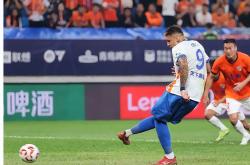 NG体育官网包含山东泰山止住颓势备战中超国际比赛日塞维利亚备战欧冠，这操作让人直呼：夏洛特黄蜂围绕意甲复出首秀的词条