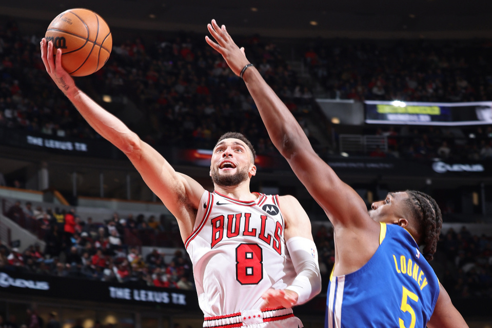 穆里尼奥以教练身份首次获得欧冠